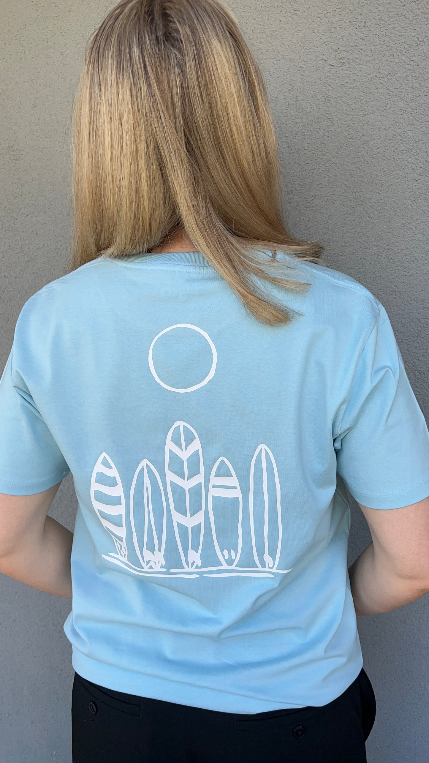 Summer vibes T-Shirt: Surfboards